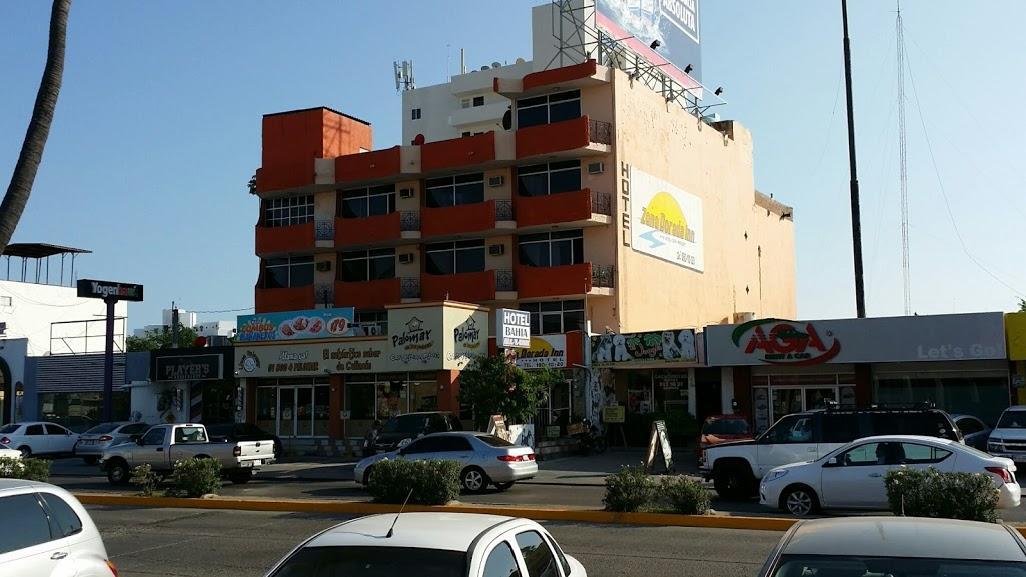 Capital O Zona Dorada Inn, Mazatlan Exterior photo