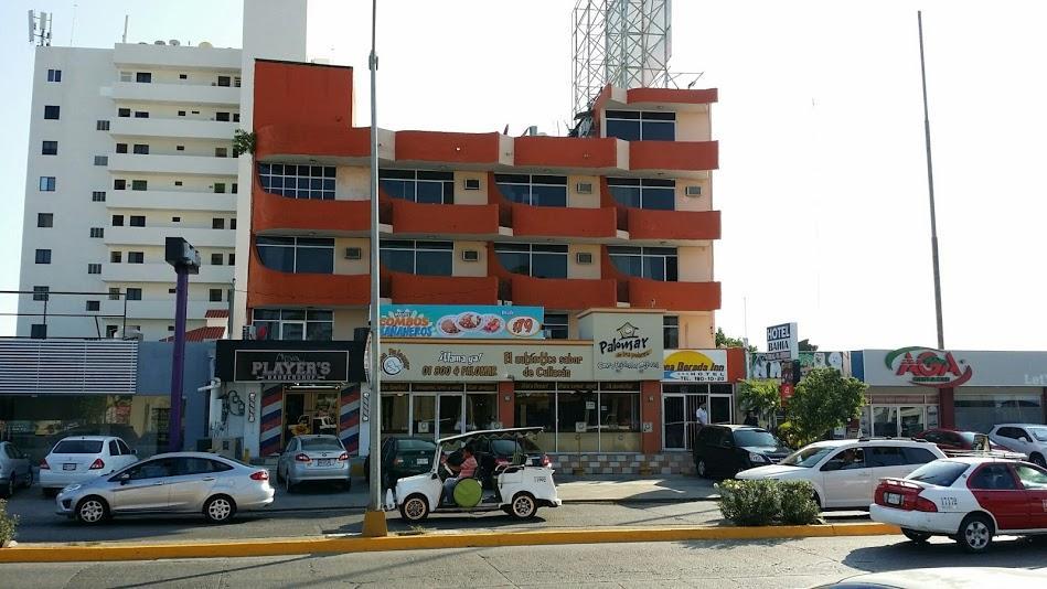 Capital O Zona Dorada Inn, Mazatlan Exterior photo